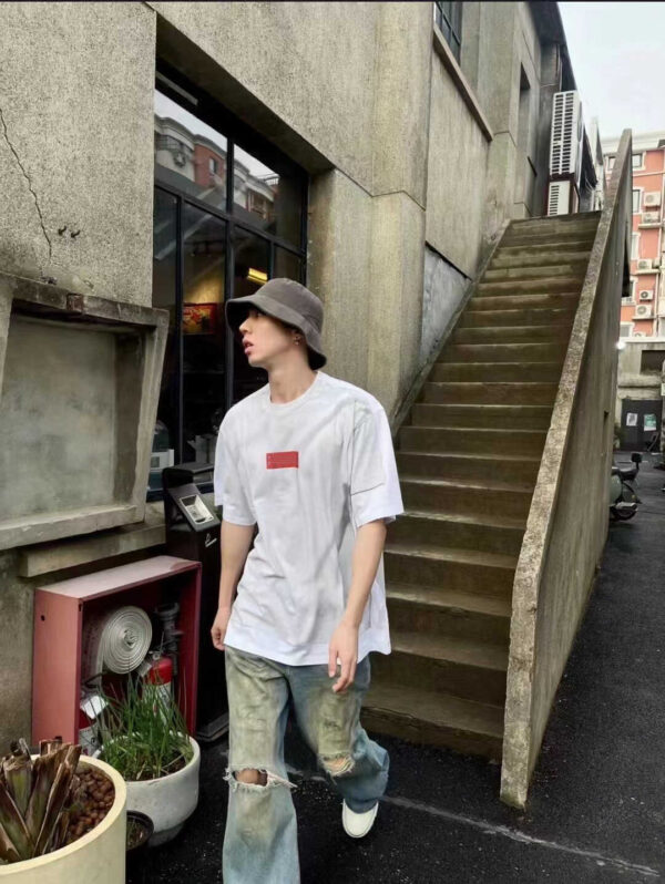 SeaLikeBlood 24ss new box logo deconstructed short-sleeved T-shirt