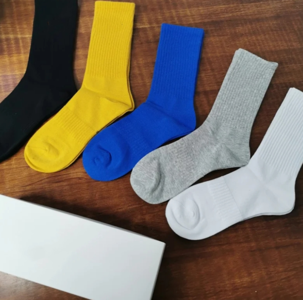 High quality yellow and blue stockings boxed cotton socks