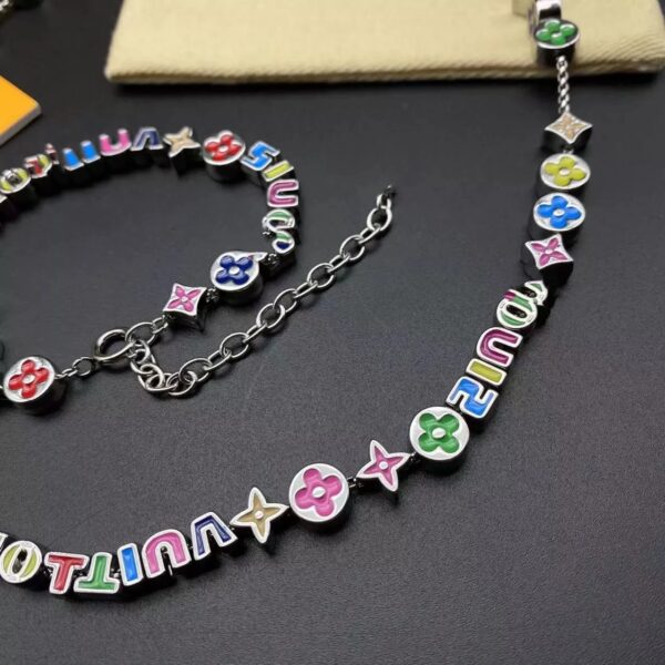 Necklace Bracelet Internet celebrity pendant style Ins popular Internet celebrity upper body couples