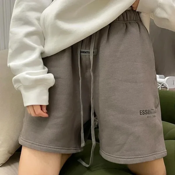 #354 Es*ent*als New double-line shorts